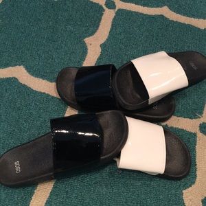 Soso sandals